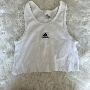 cropped adidas tank fits s/m